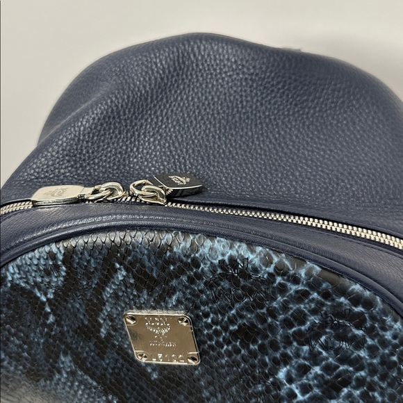 💯Authentic MCM Snakeskin Embossed Visetos Studded Medium Stark Backpack🍀 - Picture 11 of 17